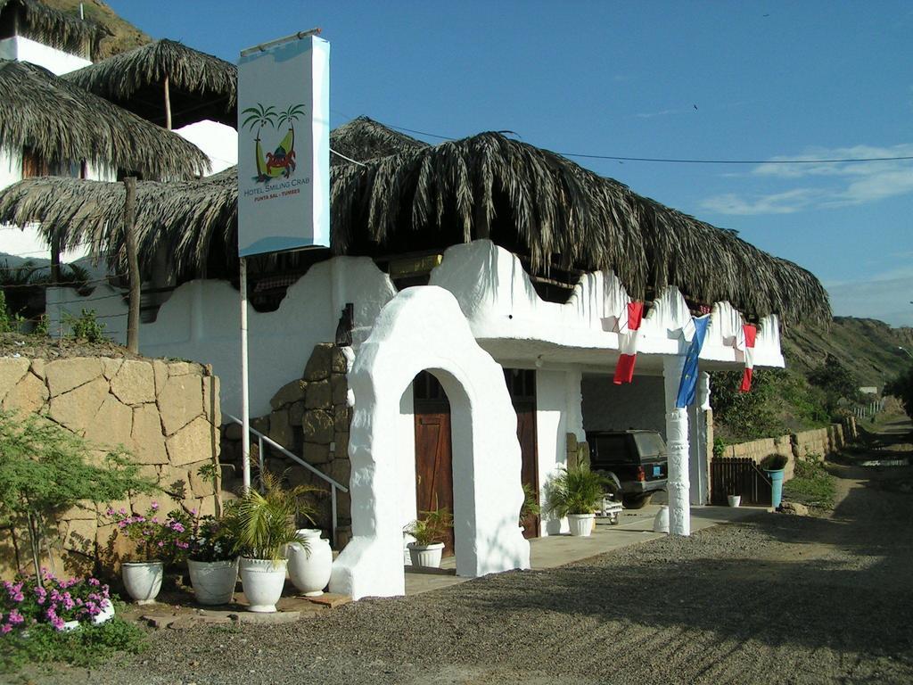Hotel Smiling Crab Canoas de Punta Sal Extérieur photo