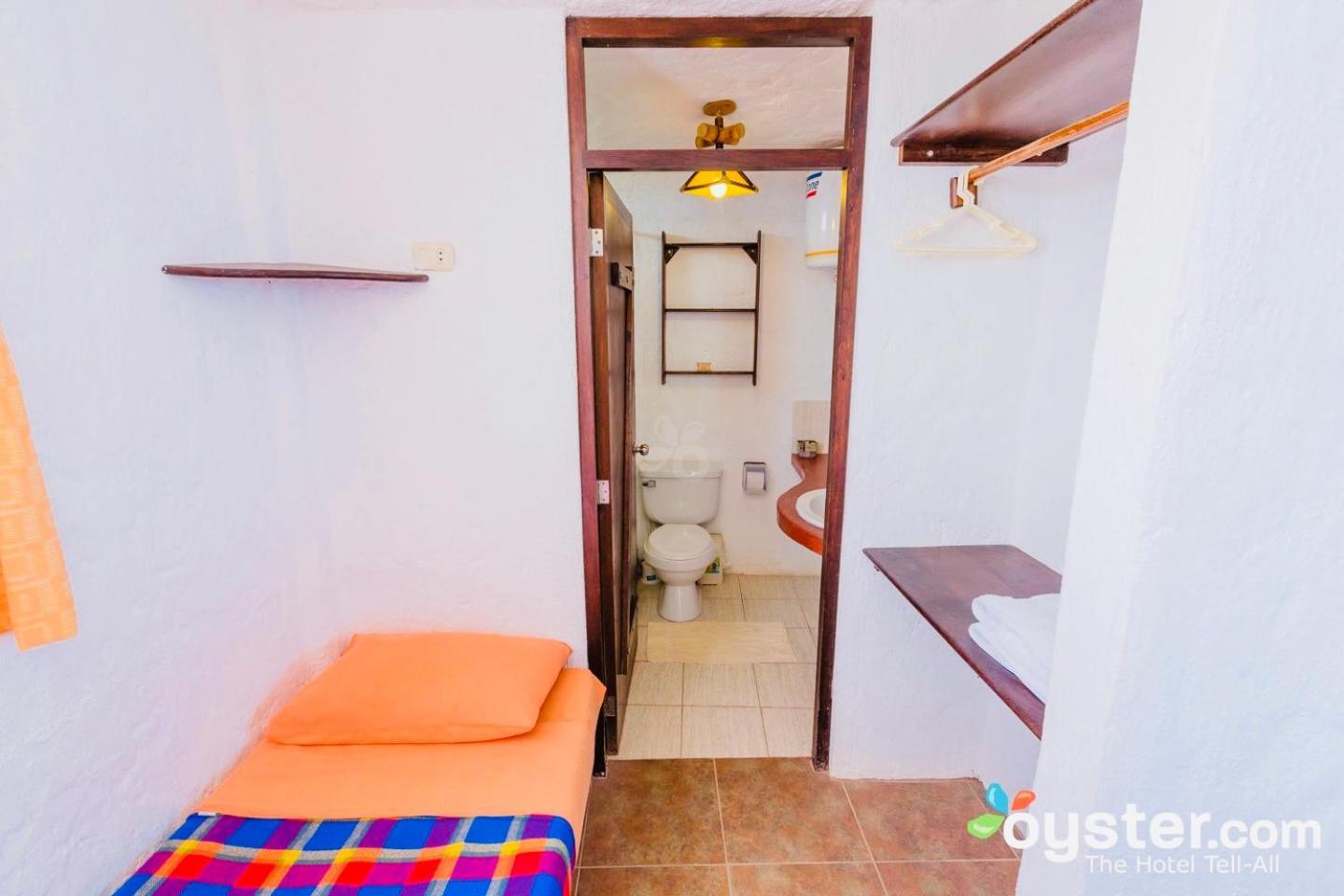 Hotel Smiling Crab Canoas de Punta Sal Extérieur photo