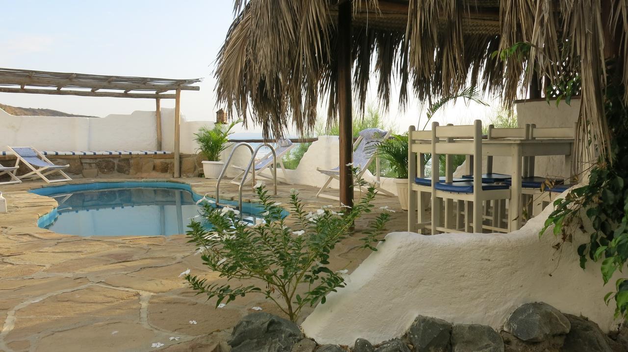 Hotel Smiling Crab Canoas de Punta Sal Extérieur photo